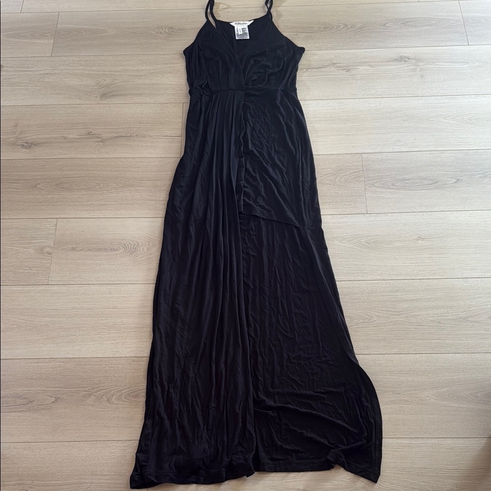 Elegant Black Maxi Dress